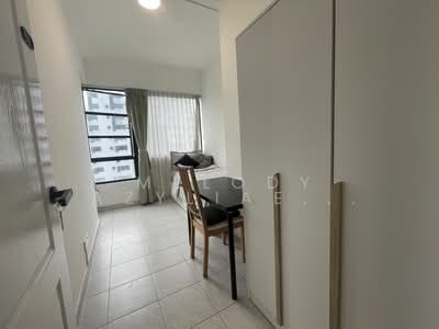 For Rent - Central Green