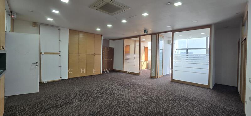 Wcega Tower, 21 Bukit Batok Crescent, 1,100 sqft, Light Industrial (B1) For Rent, by Chew Karin, 60181730 - Study - CommercialGuru.com.sg
