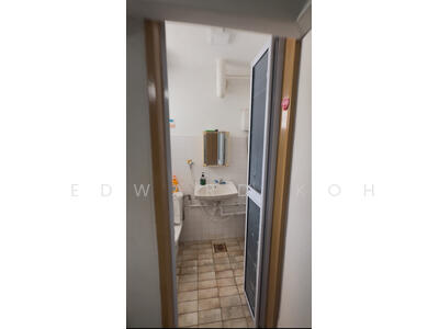 For Rent - 682 Hougang Avenue 4