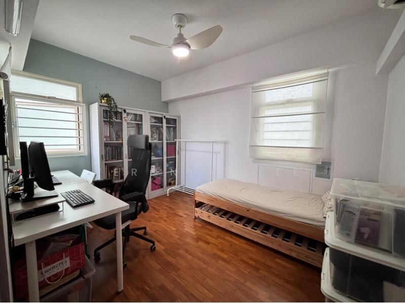 For Sale - 266A Compassvale Bow