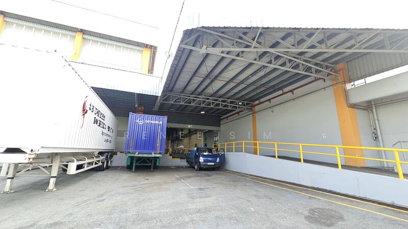 30 Boon Lay Way, boon lay way, 20,752 sqft, Warehouse For Rent, by Renee Sim, 60181815 - CommercialGuru.com.sg