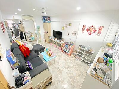 For Sale - 208 Tampines Street 21