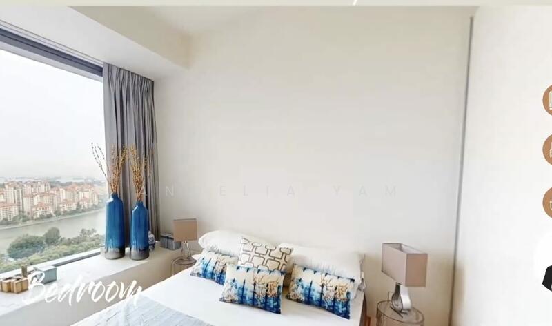 common bedroom with sea view