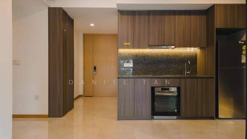 Fyve Derbyshire, 5 Derbyshire Road, Newton / Novena, 2 Bedrooms, 657 sqft, Condominium For Sale, by Daniel Tan, 60181934 - Kitchen - PropertyGuru.com.sg