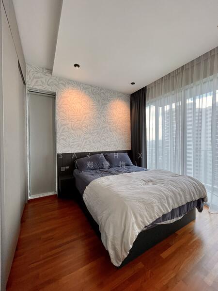 For Sale - Thomson Three