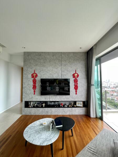 For Sale - Thomson Three