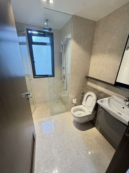 38 Jervois, 38 Jervois Road, Room Rental, 180 sqft, Condominium For Rent, by Stephen Koh, 60182030 - Bathroom - PropertyGuru.com.sg