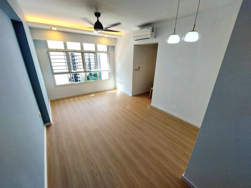 LIVING AND DINING PHOTO 1