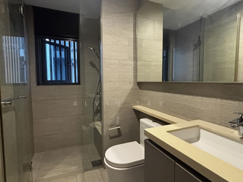 The Criterion Executive Condominium For Sale at S$ 1,420,000 | PropertyGuru Singapore - Common Bath