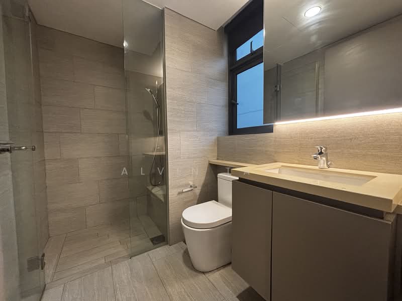The Criterion Executive Condominium For Sale at S$ 1,420,000 | PropertyGuru Singapore - Master Bath