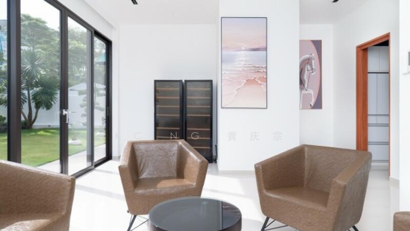 Lounge Area at Level 1