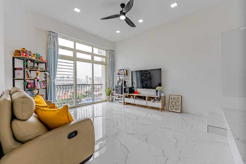 For Sale - Crystal Rhu