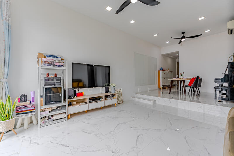 For Sale - Crystal Rhu