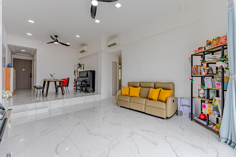 For Sale - Crystal Rhu