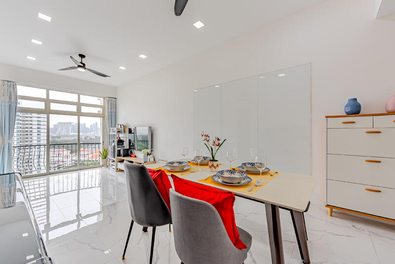 For Sale - Crystal Rhu