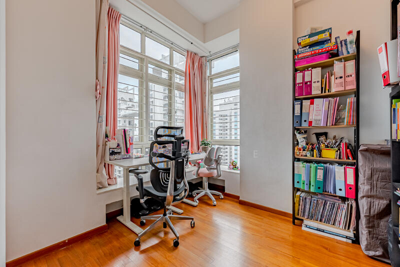 For Sale - Crystal Rhu