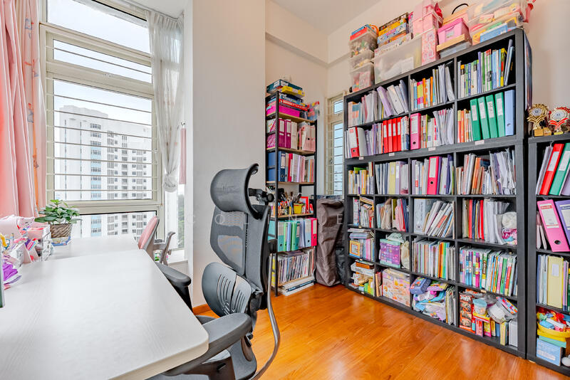 For Sale - Crystal Rhu