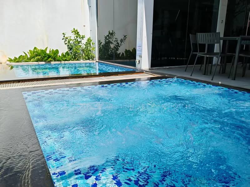 One Dusun Residences Condominium For Sale at S$ 1,180,000 | PropertyGuru Singapore - Pool