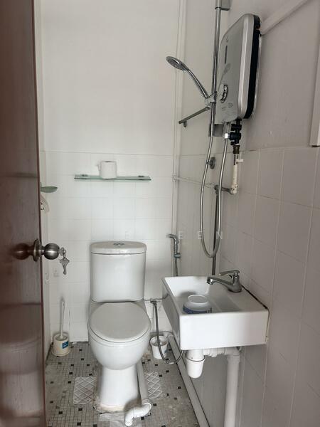 Ground floor bathroom