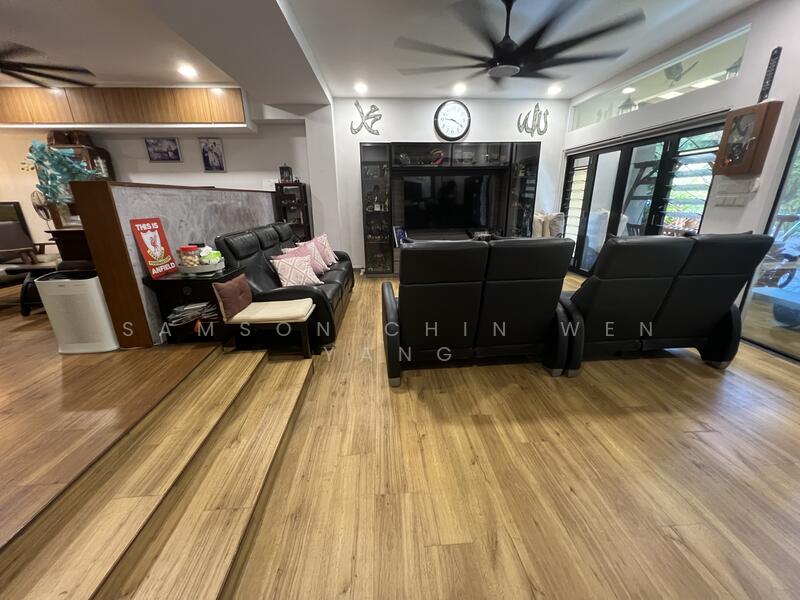 For Sale - Nicon Gardens