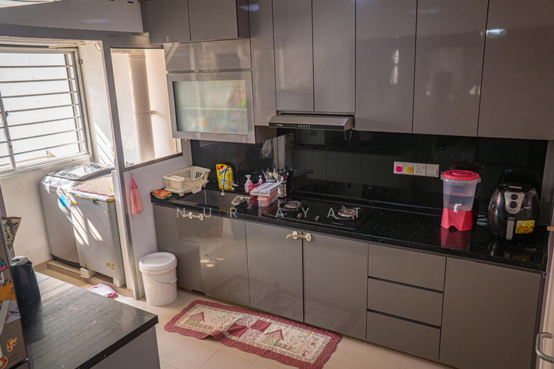 For Sale - 443B Bukit Batok West Avenue 8