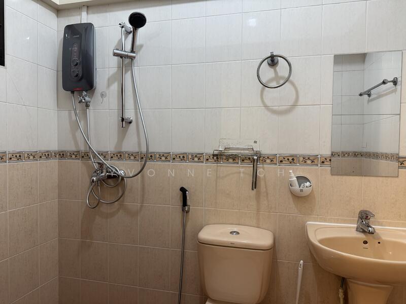 For Rent - 207A Compassvale Lane