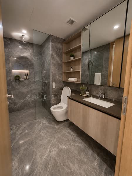 One Holland Village Residences, 5 Holland Village Way, 2 Bedrooms, 689 sqft, Condominium For Sale, by Pheron Lim, 60182672 - Bathroom - PropertyGuru.com.sg