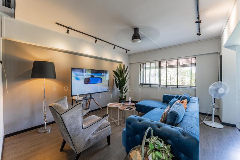 For Sale - 123 Pasir Ris Street 11