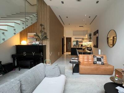 For Sale - ✨️🏡BEAUTIFUL 3.5 STOREY TERRACE @ JOO CHIAT 🏡✨️