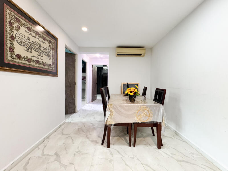 For Sale - 512A Yishun Street 51