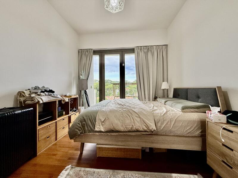 For Sale - Pollen & Bleu