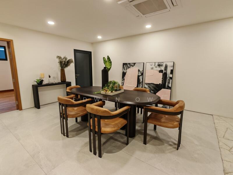 For Sale - BRAND NEW 2.5 STOREY WITH BASEMENT