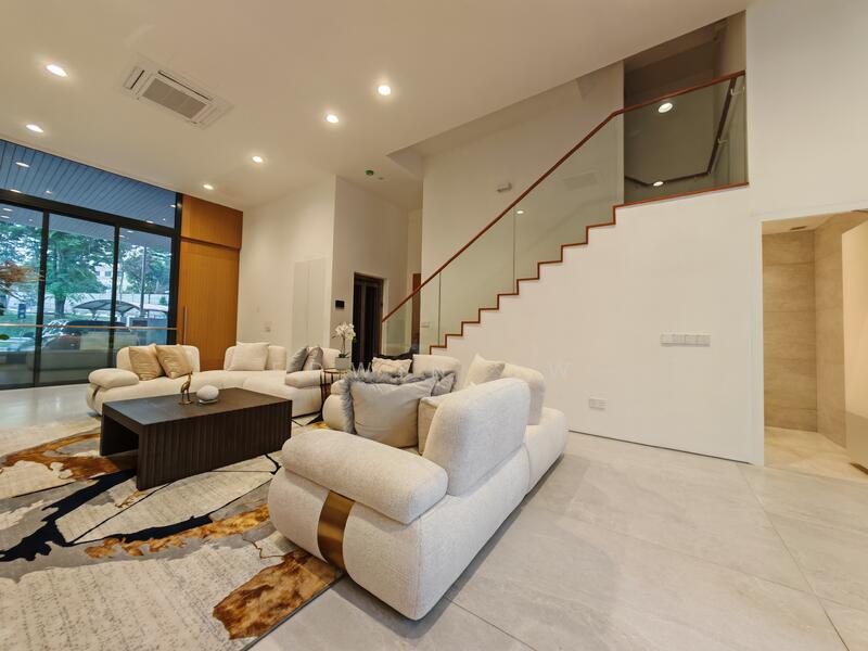 For Sale - BRAND NEW 2.5 STOREY WITH BASEMENT