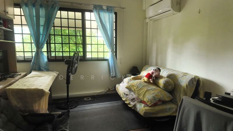 237 Bishan Street 22, 237 Bishan Street 22, 3 Bedrooms, 1,518 sqft, HDB Flat For Sale, by Derrick Tan, 60182877 - Living Room - PropertyGuru.com.sg