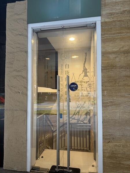 Raffles Place MRT, near Republic Plaza, Market Street, Church Street, Market Street, Raffles Place, Church Street, Collyer Quay, 1,850 sqft, Other Retail For Rent, by Yi Yun Shone Zhang, 60182927 - Entrance - CommercialGuru.com.sg
