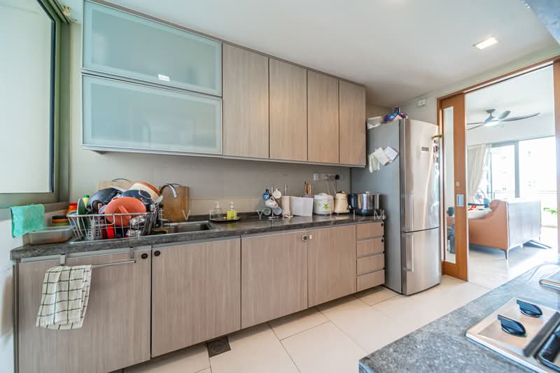 The Seafront on Meyer Condominium For Sale at S$ 4,100,000 | PropertyGuru Singapore - Kitchen