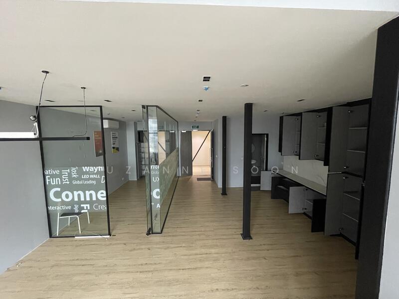 CT Hub 2, 114 Lavender Street, 1,200 sqft, Light Industrial (B1) For Rent, by Suzanne Soon, 60182961 - Corridor - CommercialGuru.com.sg