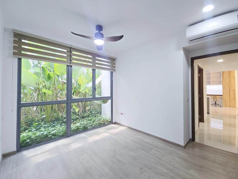 For Rent - The Visionaire