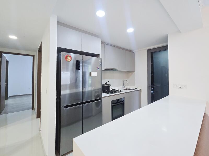 For Rent - The Visionaire