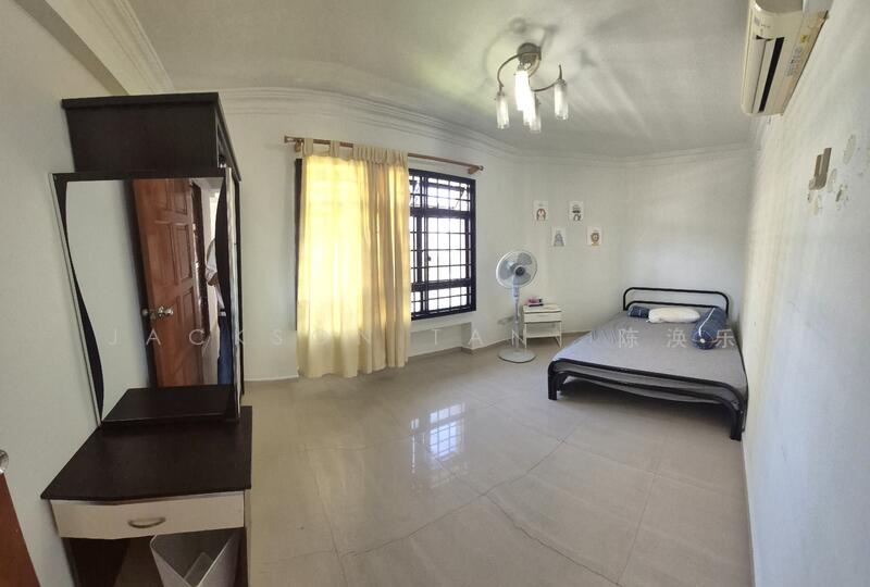 For Rent - 74A Redhill Road