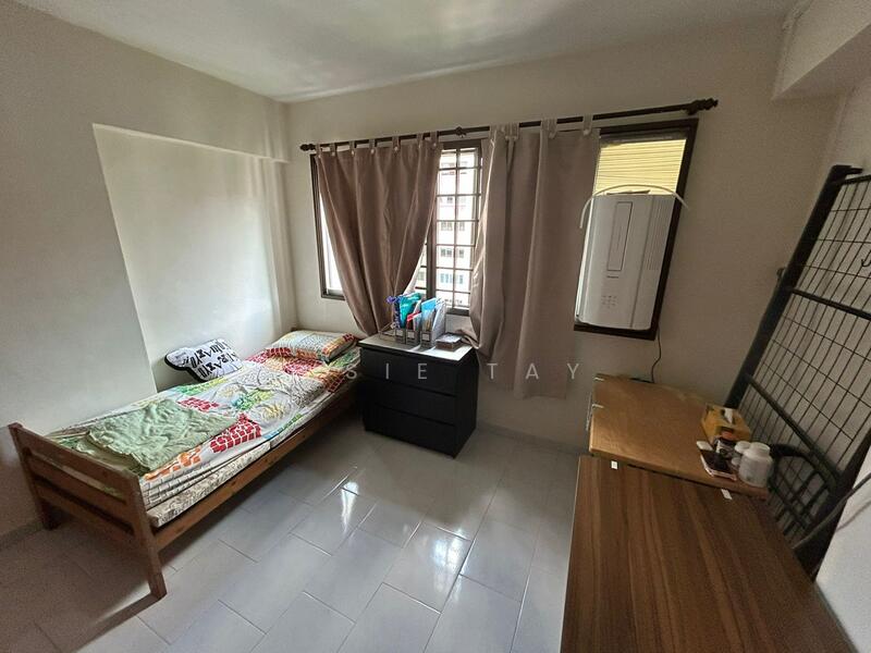 Spacious common room with new air con