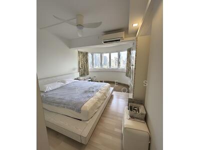 For Sale - 461 Crawford Lane