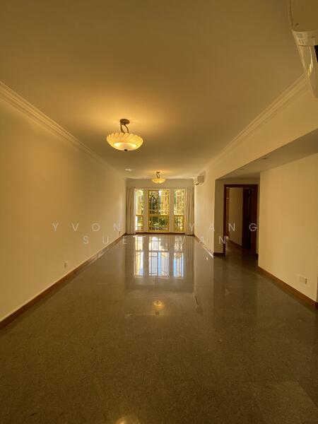 Living & Dinner Room