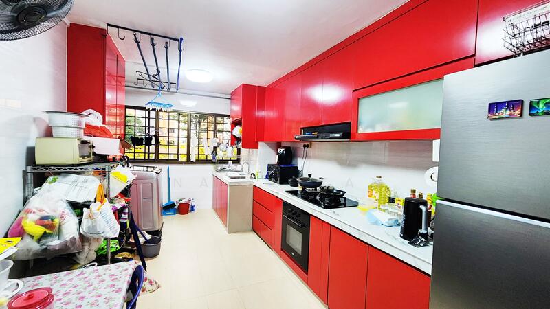 For Sale - 121 Ang Mo Kio Avenue 3