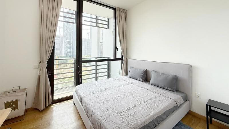 The Crest, 101 Prince Charles Crescent, Alexandra / Commonwealth, Room Rental, 100 sqft, Condominium For Rent, by Bespoke Habitat Pte Ltd, 60183302 - 06-06 MBR1 - PropertyGuru.com.sg