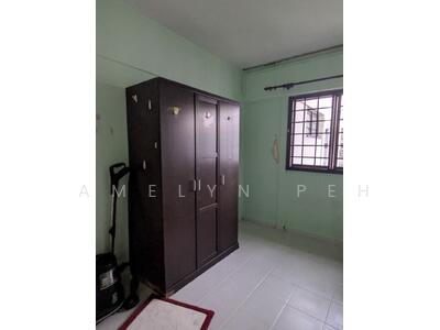 For Rent - 264 Tampines Street 21