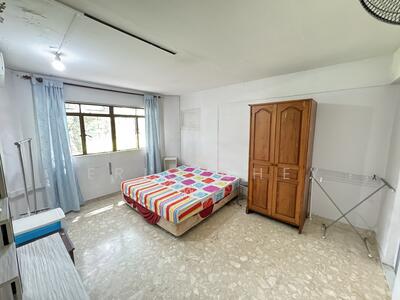 For Rent - 212 Jurong East Street 21