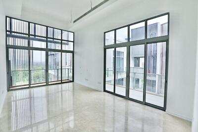 For Sale - Thomson Grand