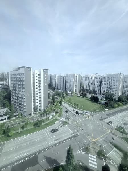 490A Choa Chu Kang Avenue 5, 490A Choa Chu Kang Avenue 5, 3 Bedrooms, 1,001 sqft, HDB Flat For Sale, by Jane Francis, 60183475 - Exterior - PropertyGuru.com.sg
