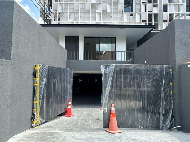 For Sale - Brand New FH Semi-D @ Bishan Location